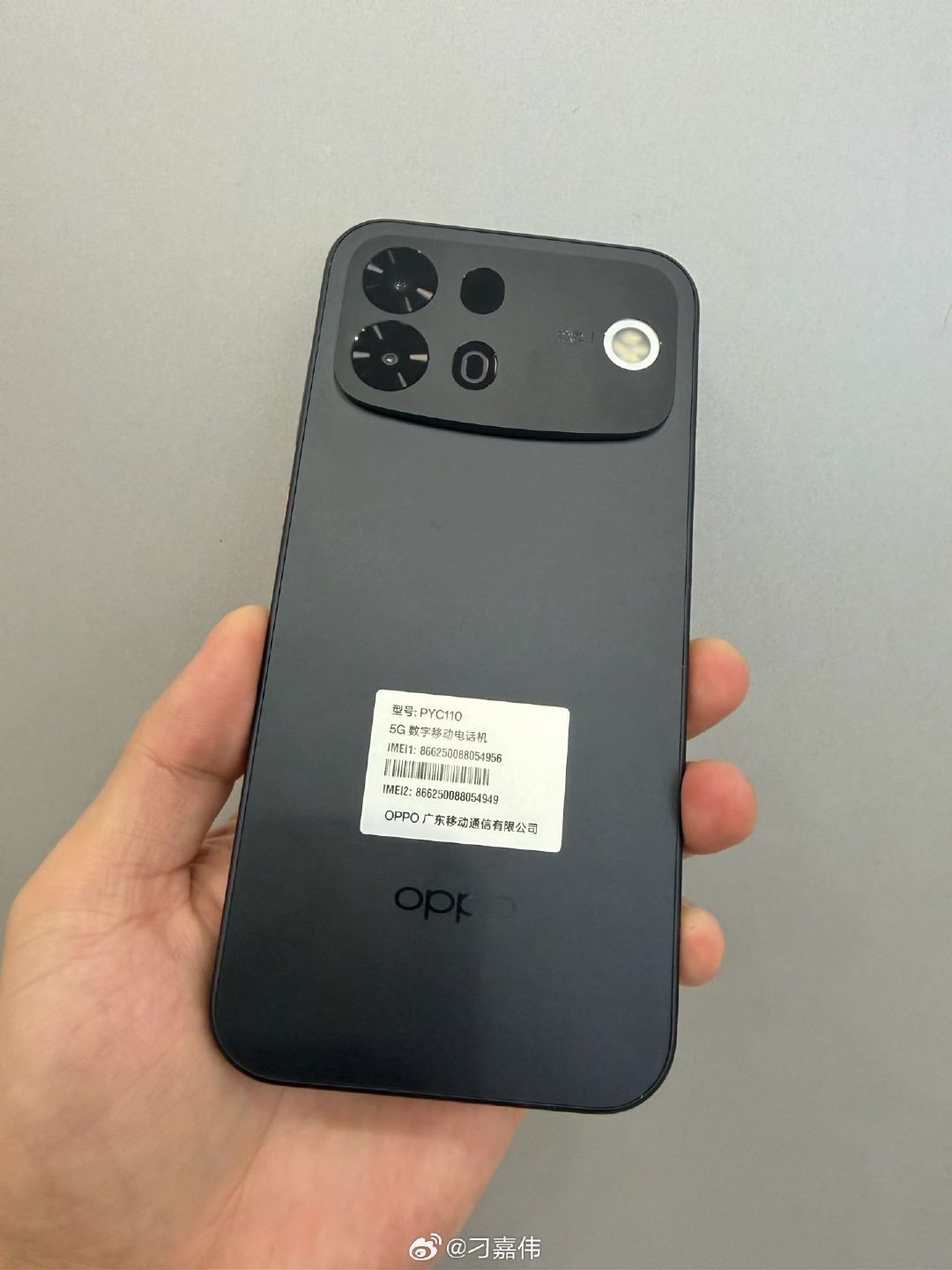 省钱优品
oppo A7 pro max黑色12+512g
仅激活9天 全原靓机 💰2299元  ​