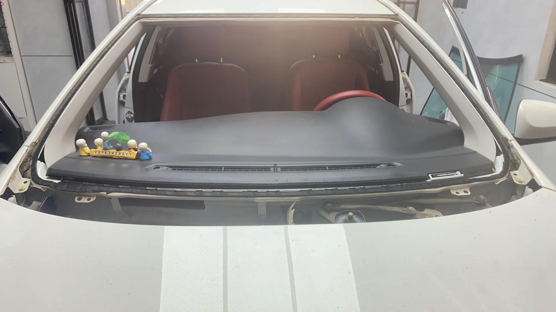 搞个全景天窗😂