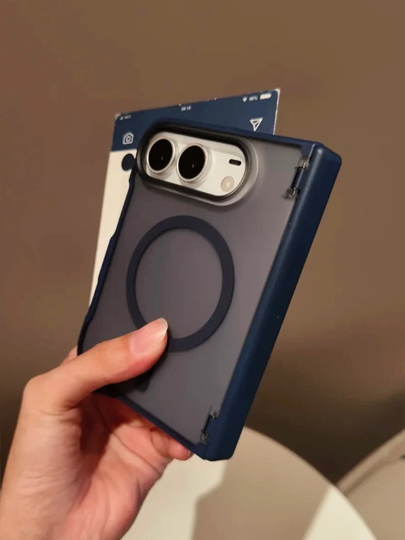 iphone duo的蓝色手机壳～怎么看怎么高级！
