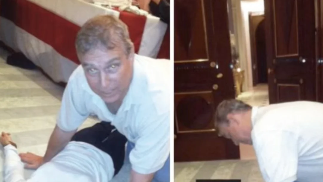 王室遮羞布彻底撕碎！安德鲁王子跪爬女性照