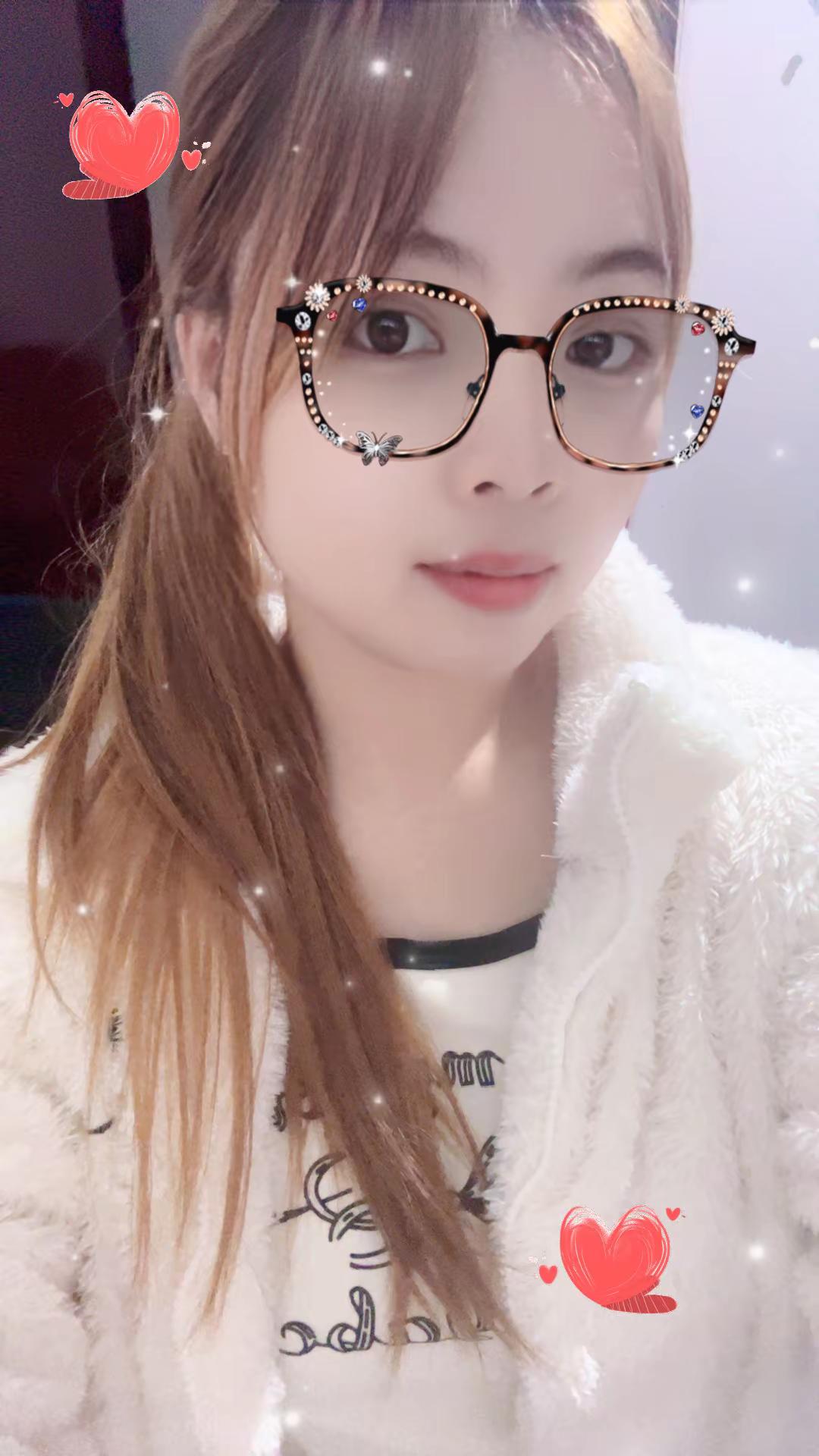 <p>显身材好穿 <!--{img:0}--></p><img src...