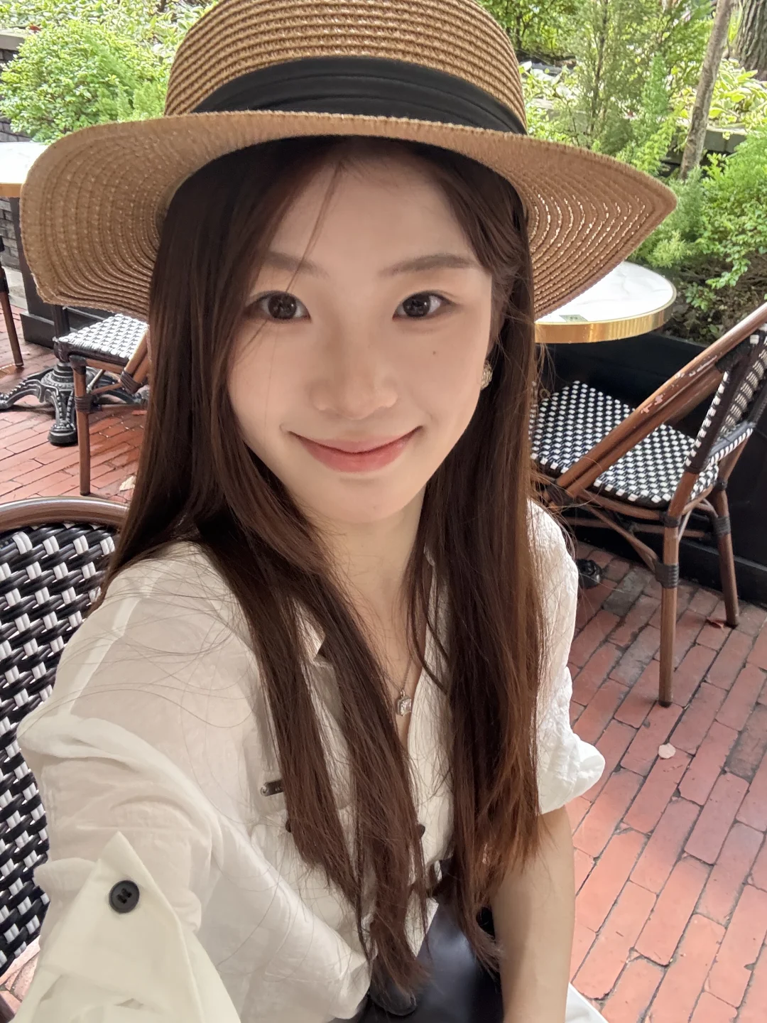越素越美丽