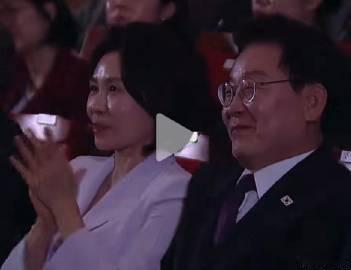 李湘看王诗龄的眼神<span class="url-icon"><im...