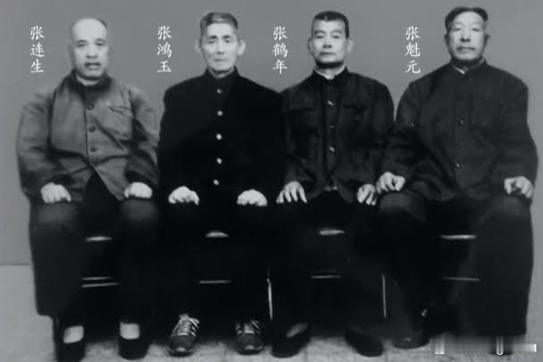 聊点可能会挨骂的话题。就是中国的男青年怎么提高自己的性吸引力。先说结论：第一少看偶像剧，学不出好来。第二别信什么“泡学”，马尔库塞说过，包子有肉不在褶上，男人有没有吸引力不看嘴能不能说。

很多东西说出来很简单，无论男女，最重要的都是个“精气神”。怎么有精气神？最简单的，多找找前辈 ​