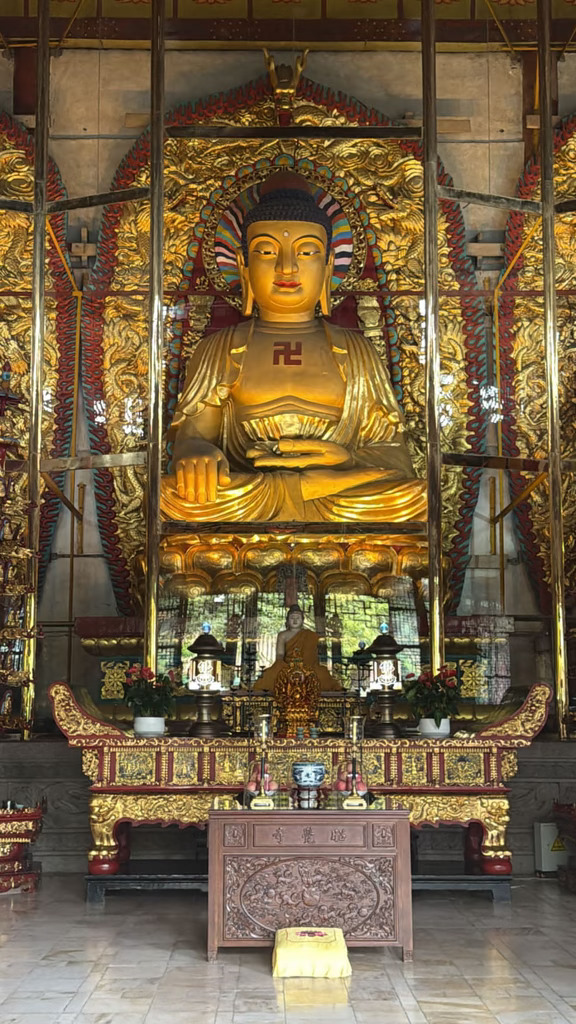 卡子今天打卡昭觉寺了