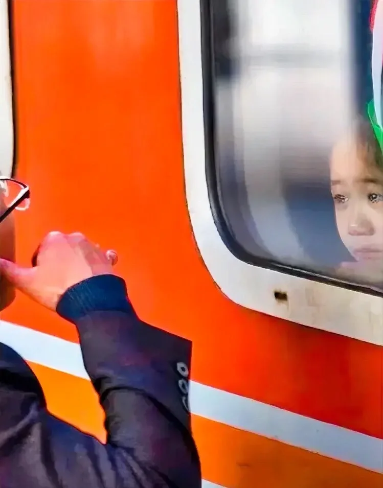 这就是人生啊！ 小学一走，走一天