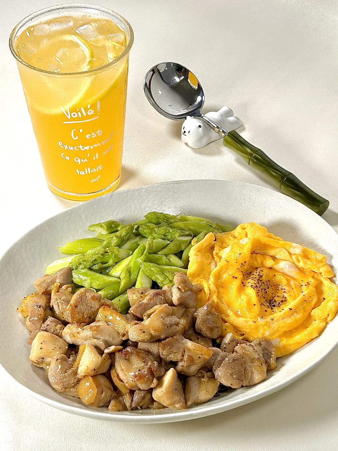 干净饮食低卡鸡肉滑蛋杂粮饭🍱