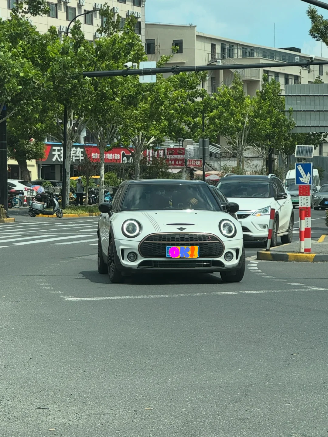 我向他挥了挥手，但他没理我❤️‍🩹