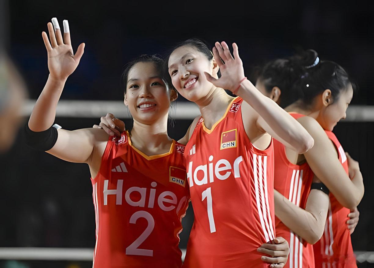 中国队3-0（25-18/25-6/25-14）哈萨克斯坦队
中国女排全胜列B组头名晋级八强，9月20日打1/4决赛 
庄宇珊16分，吴梦洁11分，唐欣10分
#中国女排vs哈萨克斯坦女排##亚运会# ​​​​