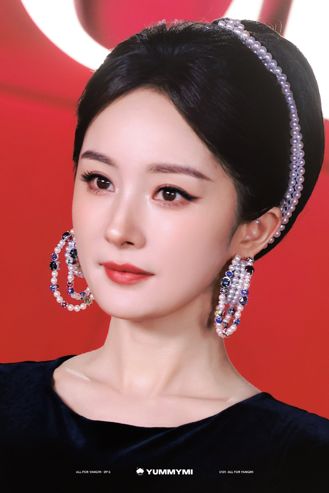 #杨幂[超话]# ❤️ #杨幂压轴# 🖤 #杨幂 旷野女王# 

从画里走出来了

​