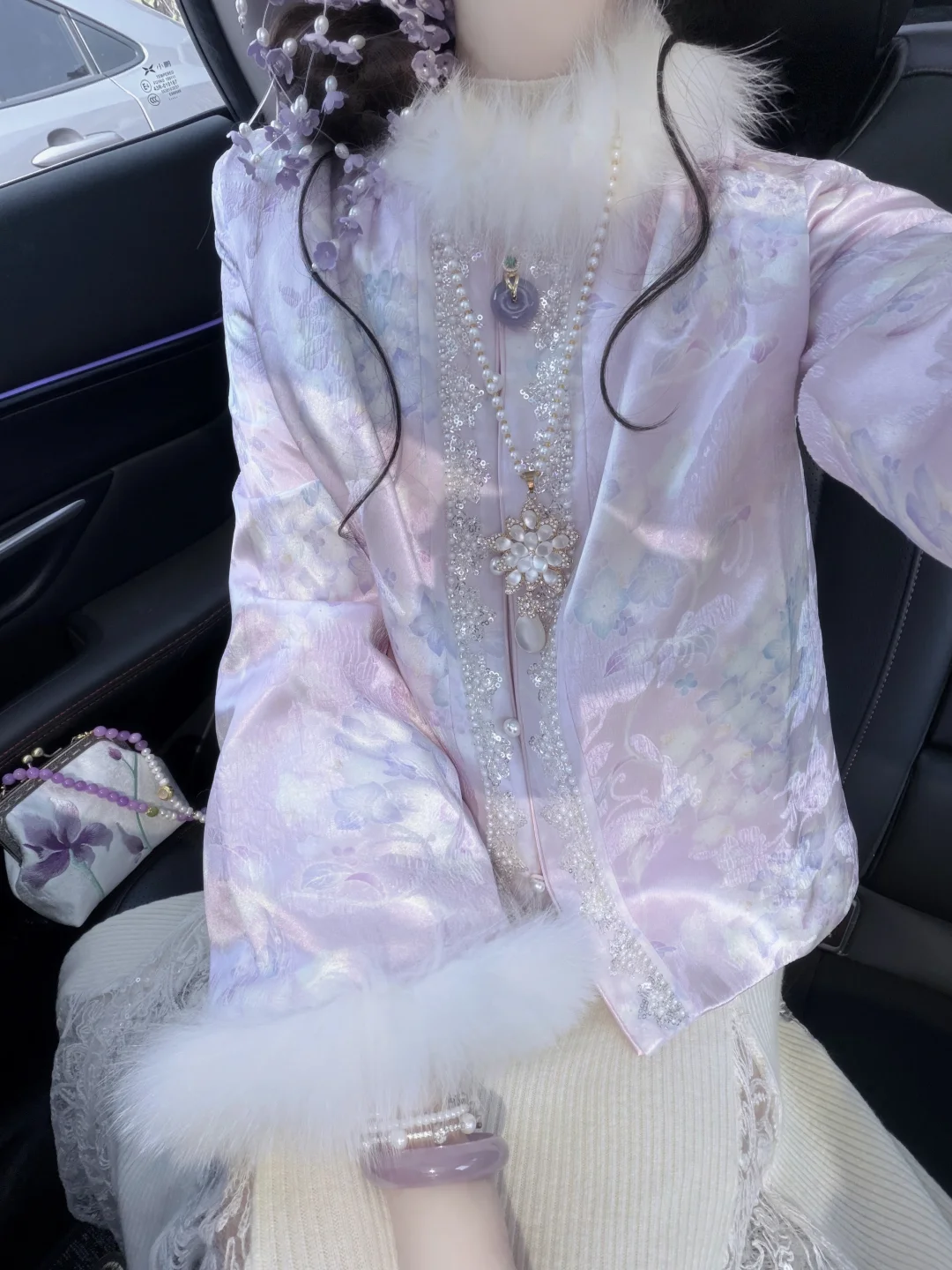 看起来贵贵的一套！！紫色系～💜