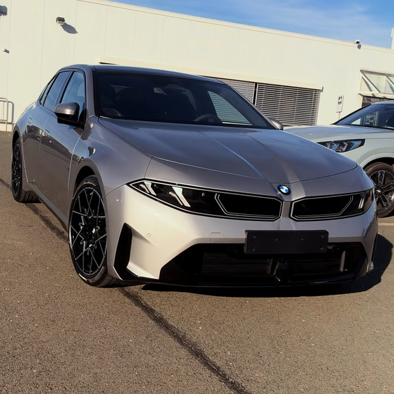 姿色不错，实拍BMW新世代电三系！