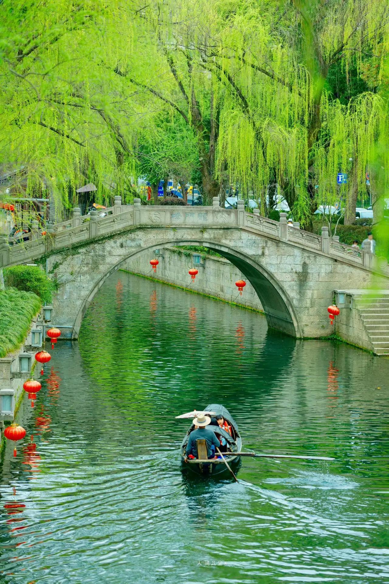 背叛感情的人，后悔往往在特定时刻降临。就像有些男人，背叛时以为找到更...