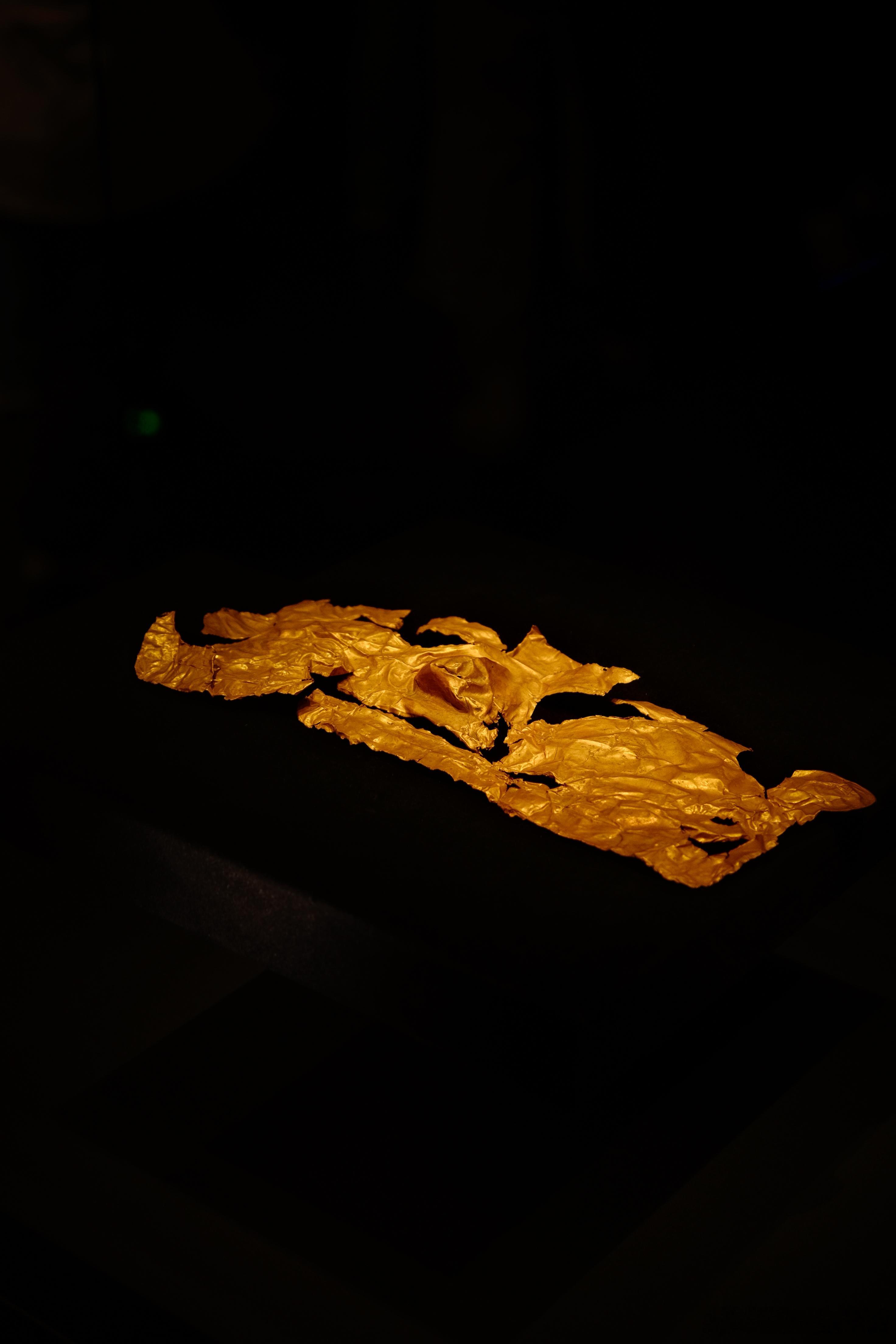 这个眼罩绝对是三星堆最夯单品
核心出装
爱不释手[点赞] ​