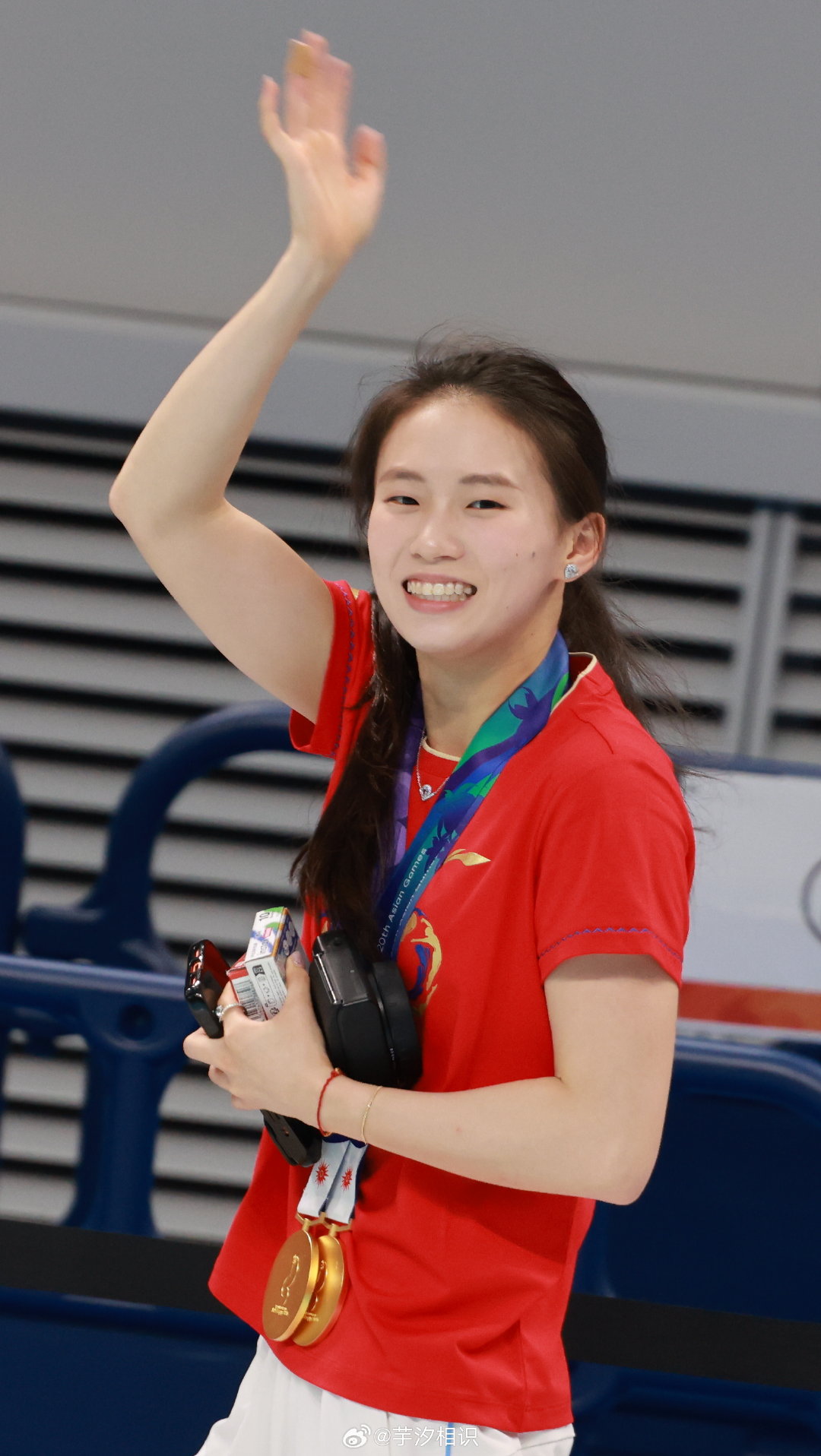 #大王找乐子[超话]# 日本亚运会给陈芋汐拍的最后一组照片 ​