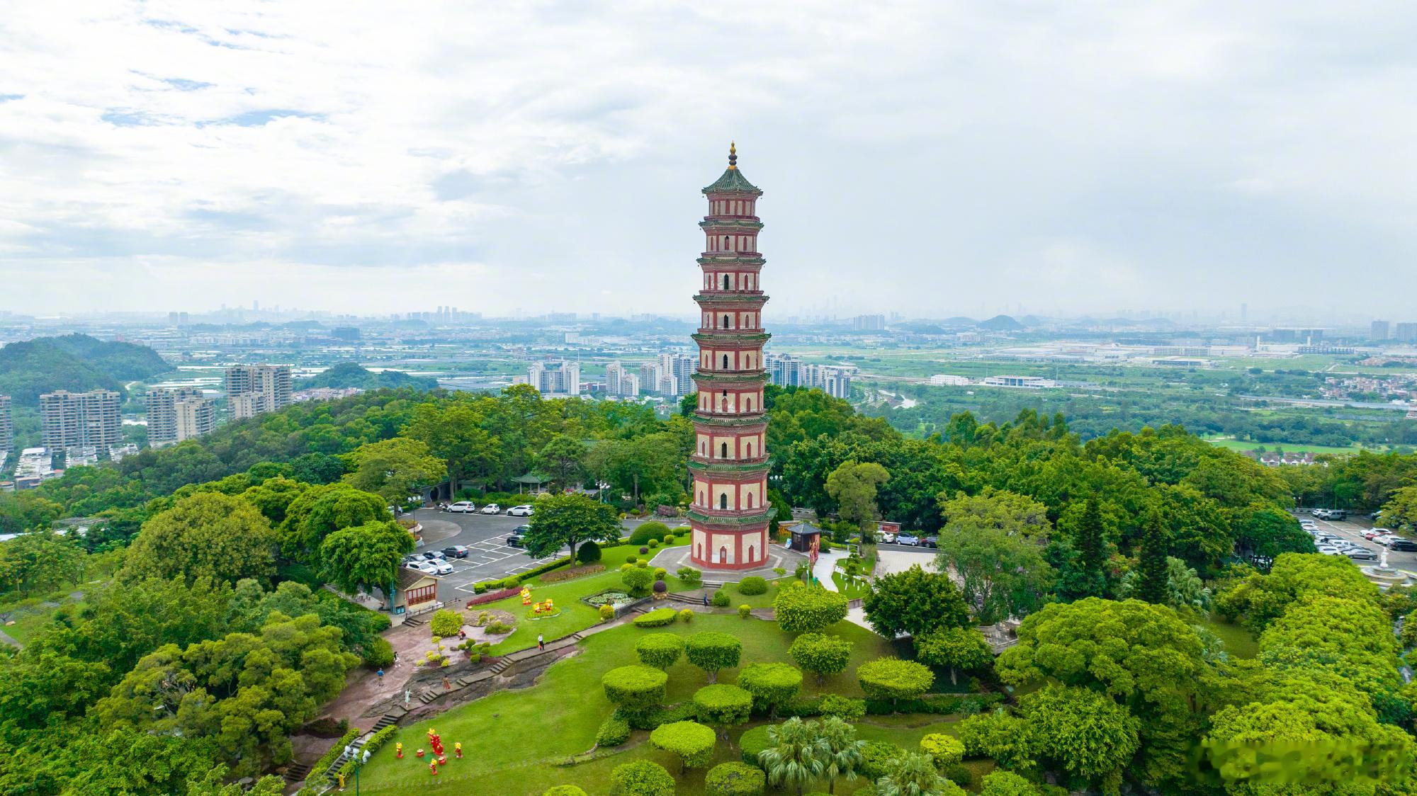 【5月19日 记者了解到，除莲花山外，番禺还有多家景区同步推出5月19...