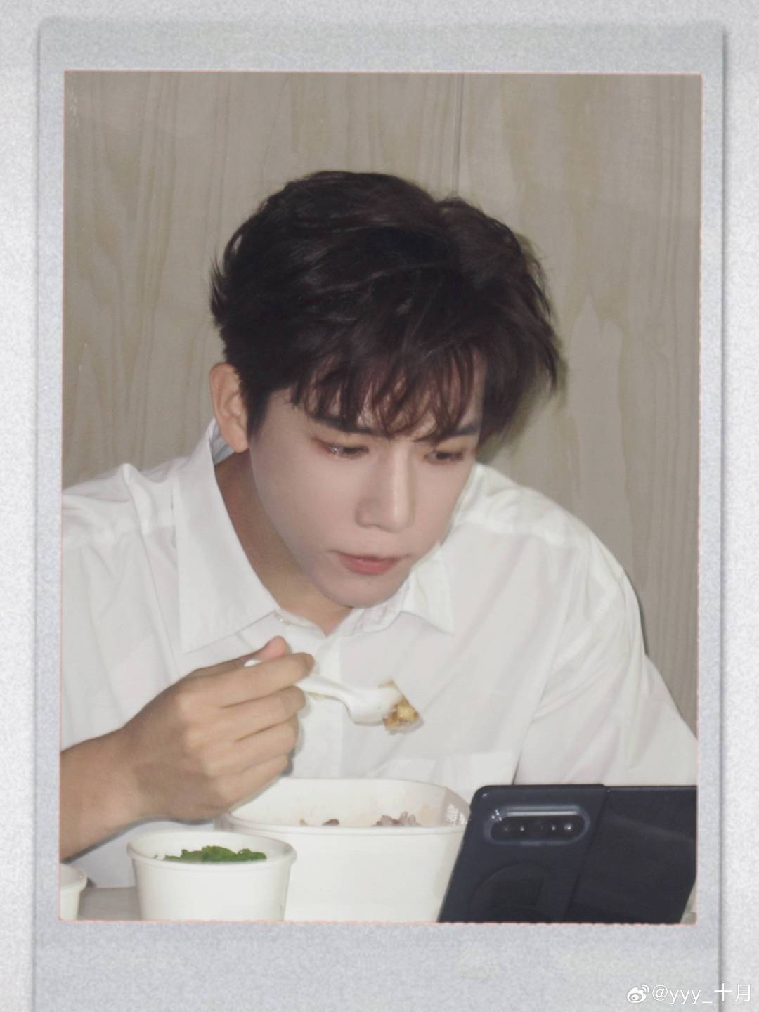 #王安宇[超话]#我丸嚼嚼嚼嚼嚼[酷] ​