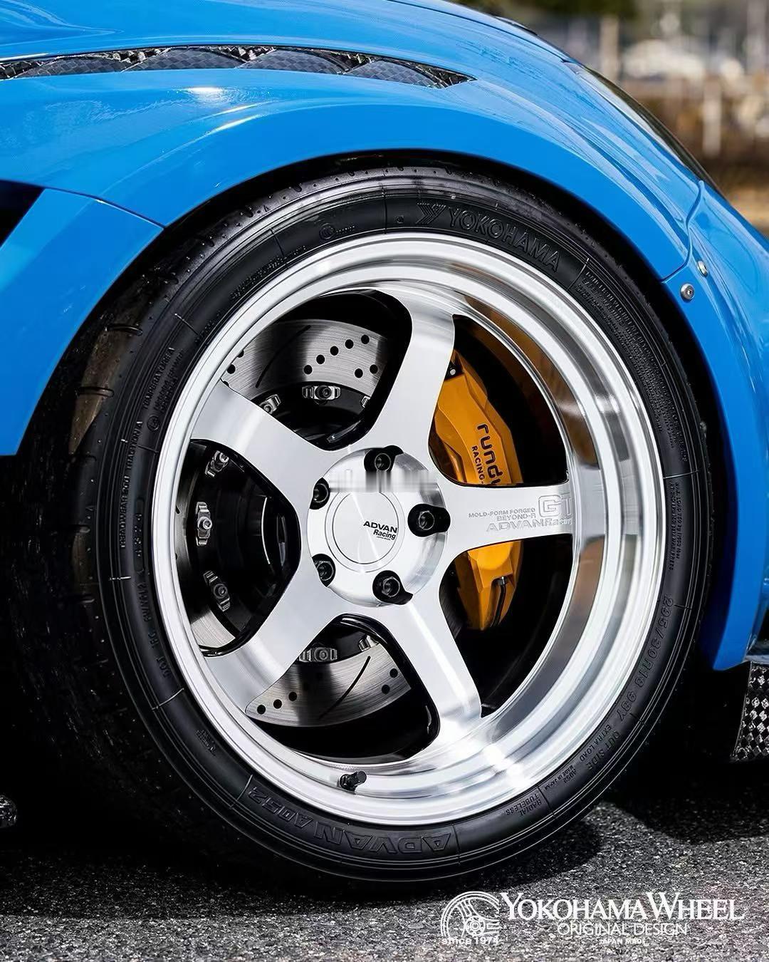ADVAN GT-R  GTR 18寸  5X120 本田FL5 ​