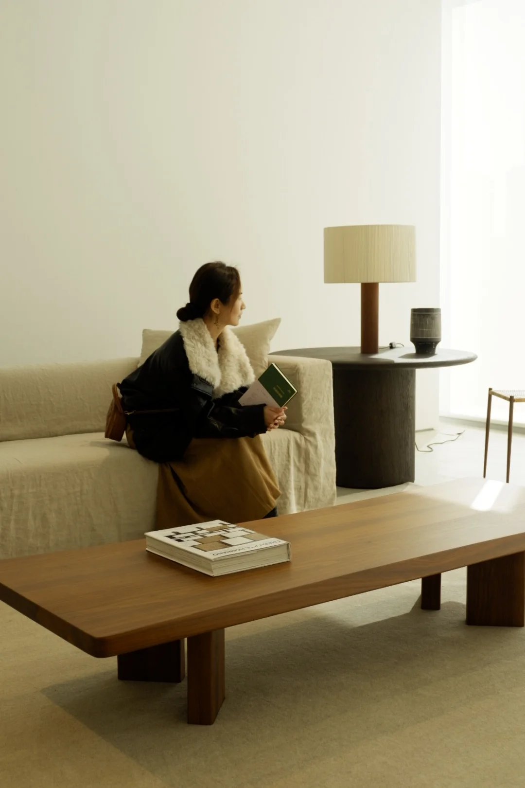 要有光，要有书，家就是我的灵魂栖息地。