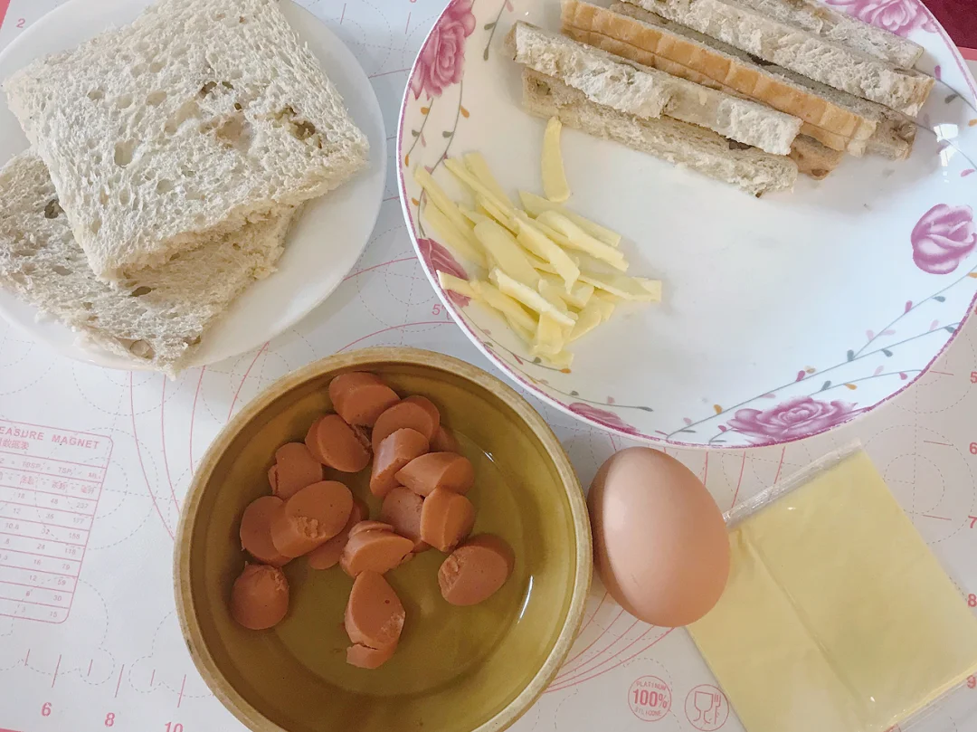 芝士吐司太阳蛋
