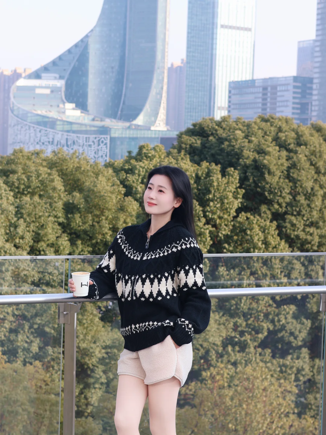 来合肥曼哈顿喝下午茶了☕…