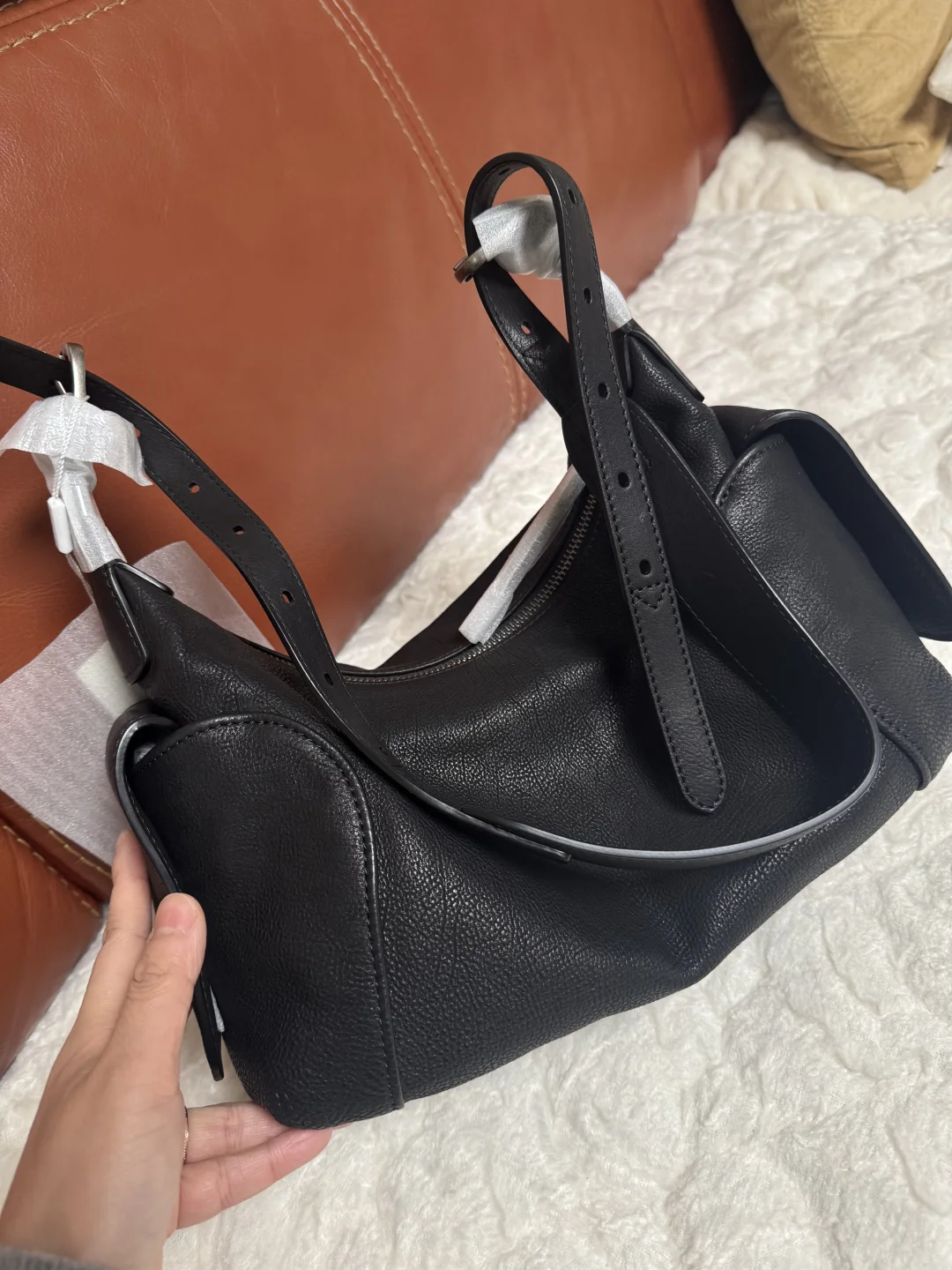 裘真hobo小羊皮和吐司胎牛对比