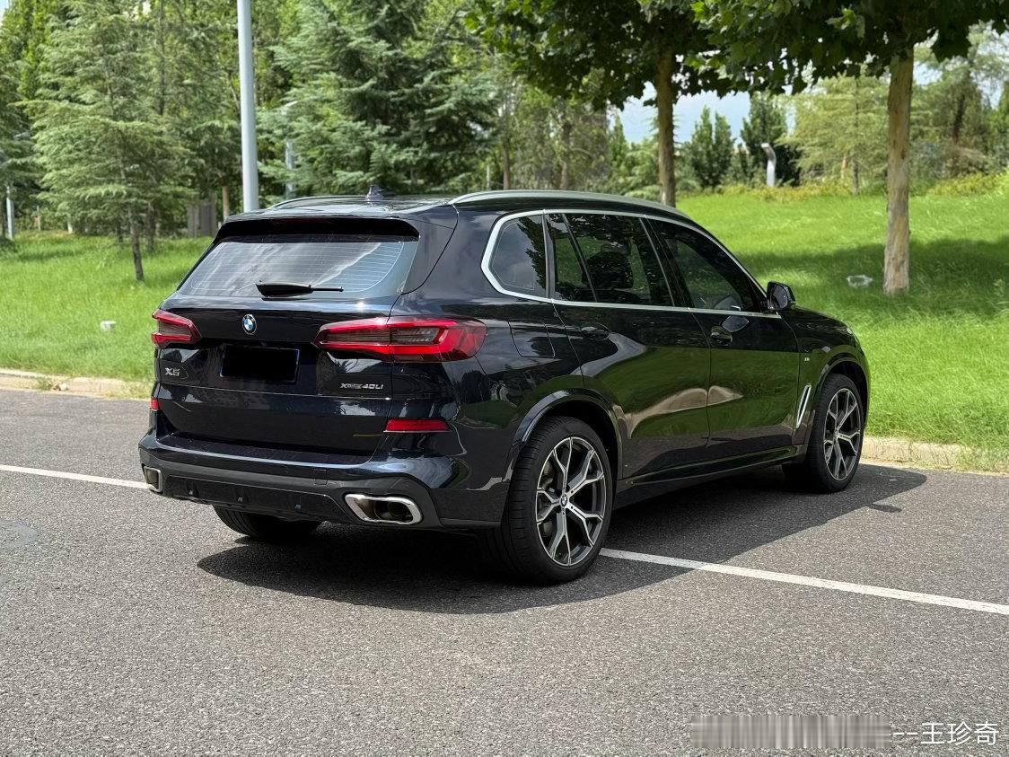 【车辆名称】2022款 宝马X5 xDrive 40Li M运动套装
【上牌时间】2023年08月
【行驶里程】11.10万公里
【车辆排量】3.0T
【车辆价格】29.80万
【联系方式】15890561589#生活手记# ​