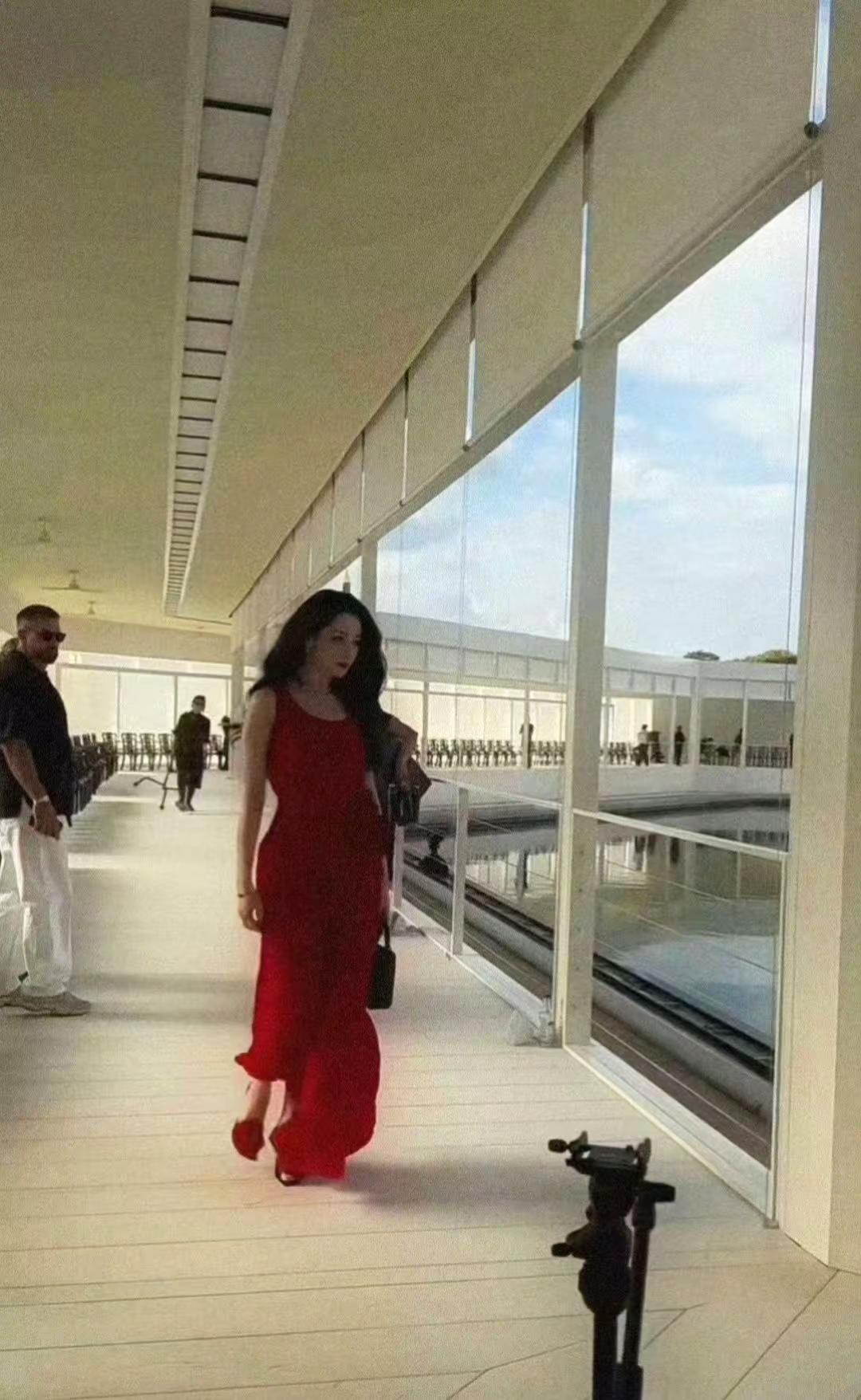 势均力敌吗 我要的是绝对的碾压迪丽热巴 迪丽热巴迪奥全球品牌大使