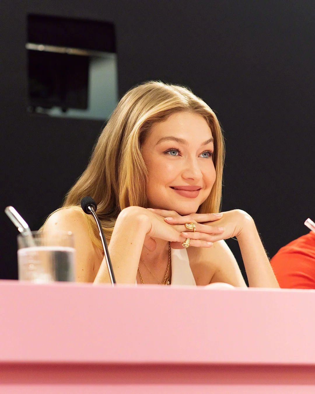 Gigi Hadid 作为评委选拔维密天使✨