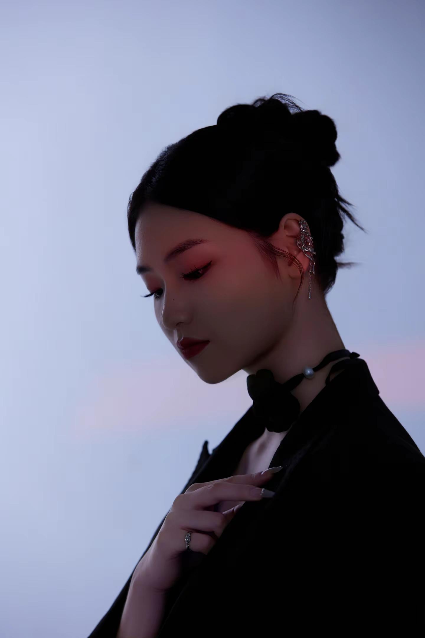 <p>好女人得到名声坏女人得到一切 <!--{img:0}--><!-...