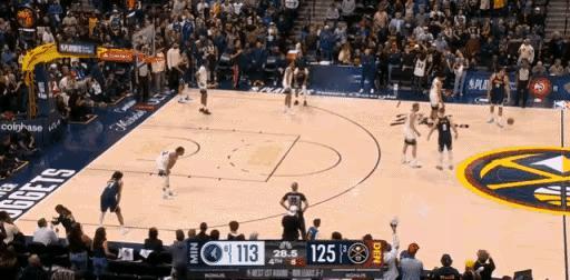 丢人现眼！还联盟第一人呢？ 真是越看越反感！ 约胖子故意递球又反悔戏耍...