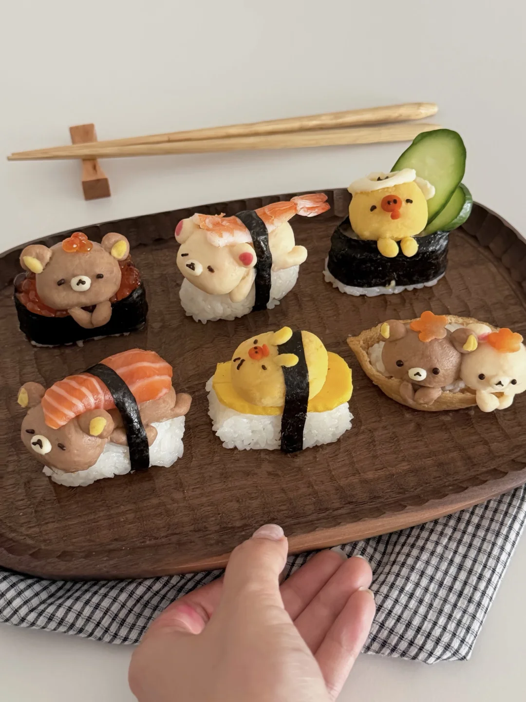 轻松熊土豆泥寿司🍣～