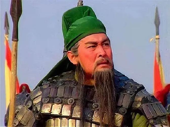 有人说赵云的谥号不好，其实赵云的谥号非常不错了，虽然比不上张飞、马超和黄忠，但是比关羽的谥号好。

追谥诏书还没落印，尚书台里先吵起来了。一个老吏把拟好的“顺平”二字压在案上，说赵云没独当一面，给这两个字已是恩典。旁边有人接话：“关将军只得壮缪，赵将军凭什么压一头？”赵统站在门外，听得清清楚楚。
他