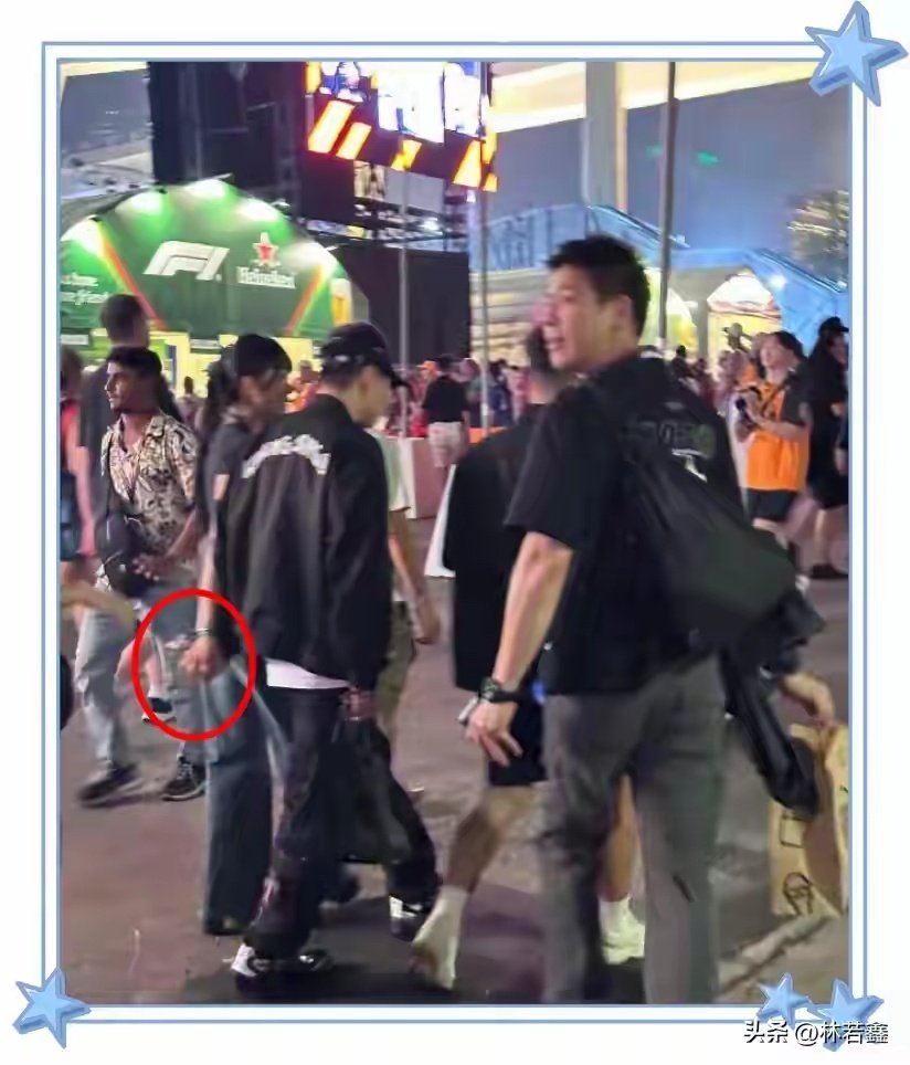 林俊杰七七牵手逛街被偶遇，粉丝：看着你幸福，我也会流泪。 ​