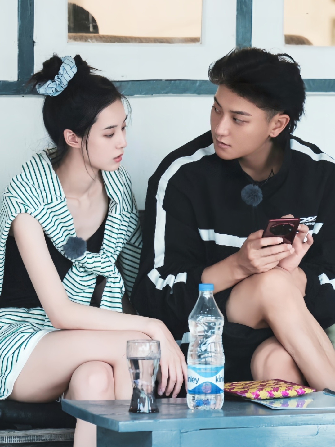 黄子韬夫妇否认怀孕，网传剪影引发巨大争议