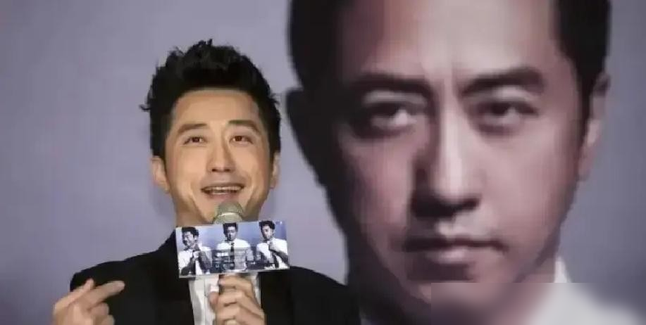 离婚20年，前夫突然隔空送祝福，伊能静一个字没回。
2016年她47岁拼二胎，庾澄庆托经纪人说了句恭喜。媒体等着看戏，她愣是没接话。后来上访谈才透底：当年不是不爱，是没把自己修炼好。聚少离多，外面的人掺和太多，婚姻早就走样了。
离婚后她闷头过了五年，才敢回头看。提起庾澄庆，就一句：他善良，是孩子