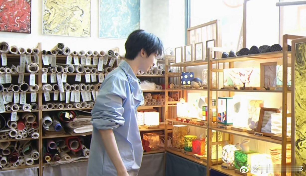 #马嘉祺[超话]# 哥哥带我们做手工 ​