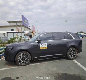 小米澎程N70最新实车照曝光，有一点点帅气