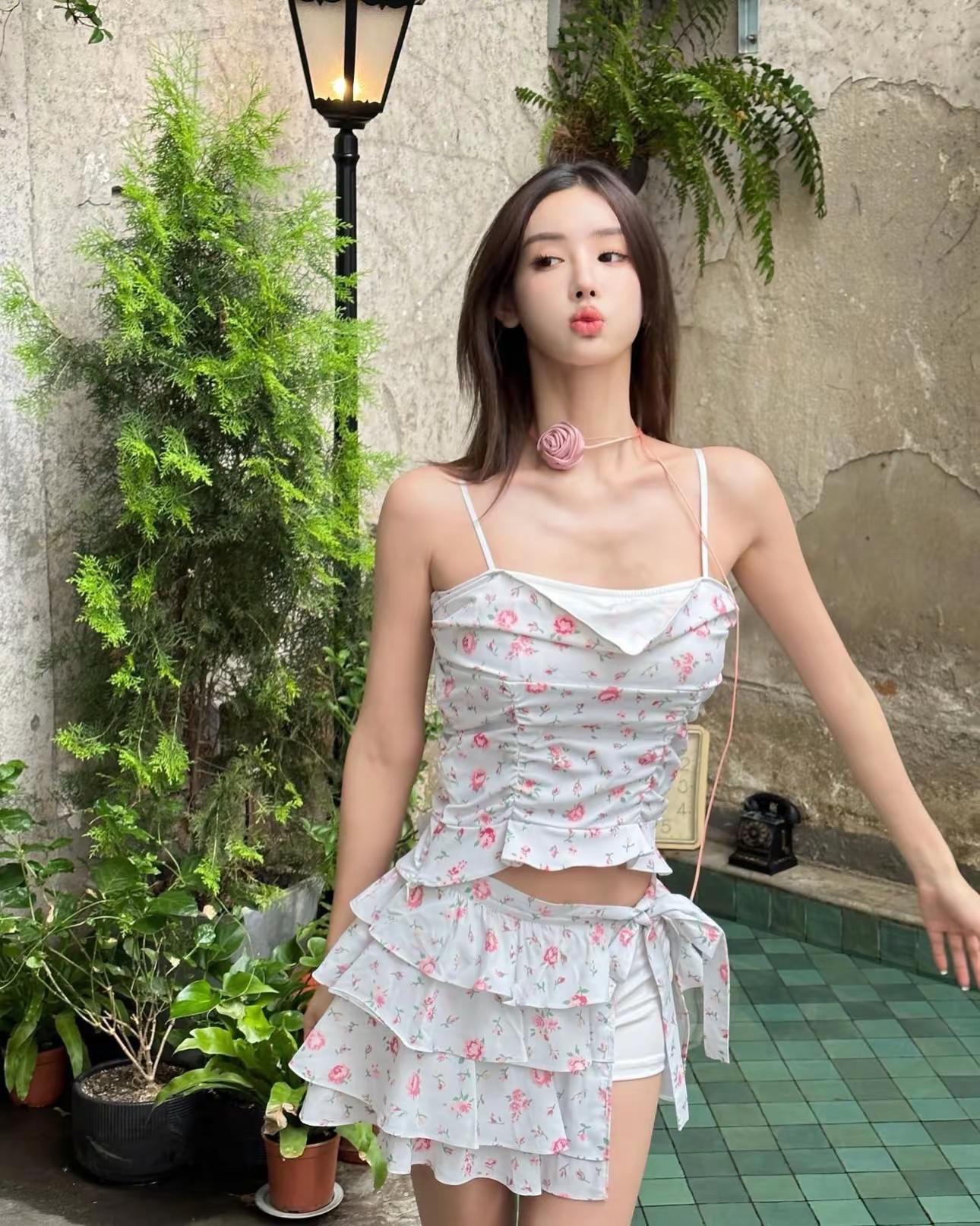 <p>拍照姿势 今日穿搭 夏天该有的样子 性感辣妹 美背 <!--{i...