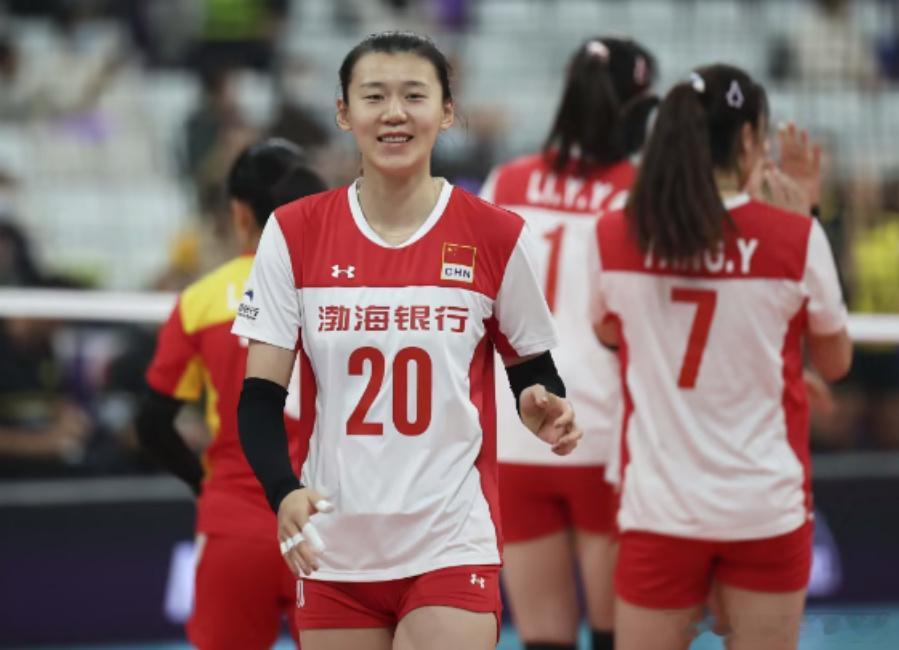 奋战8年：李盈莹居然是国家队中最后的天津队员！作为联赛绝对霸主天津队...