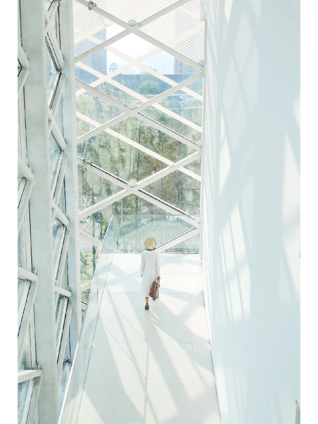 武汉0元拍照/绝美光影艺术空间，随手拍大片