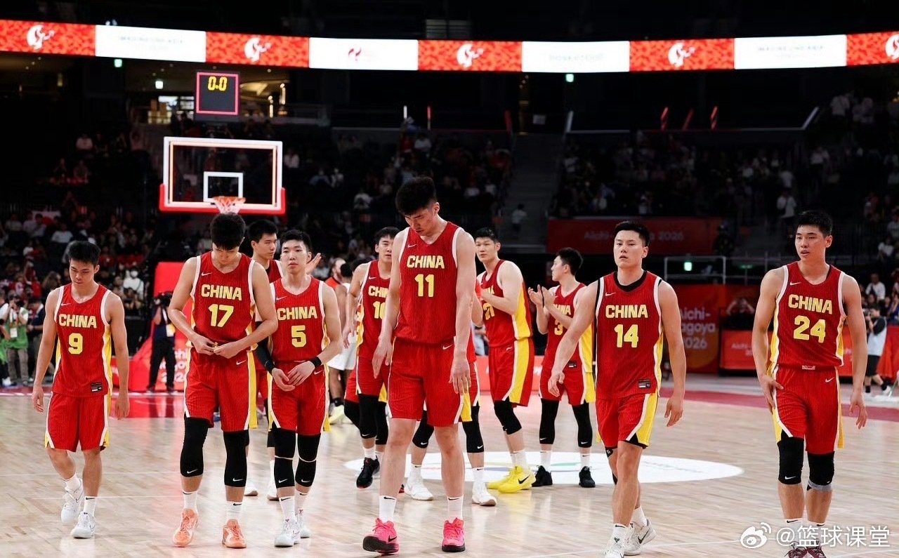 一句话评价中国男篮本次亚运会的表现？#中国男篮亚运会第四名##中国男篮不敌伊朗男篮# ​