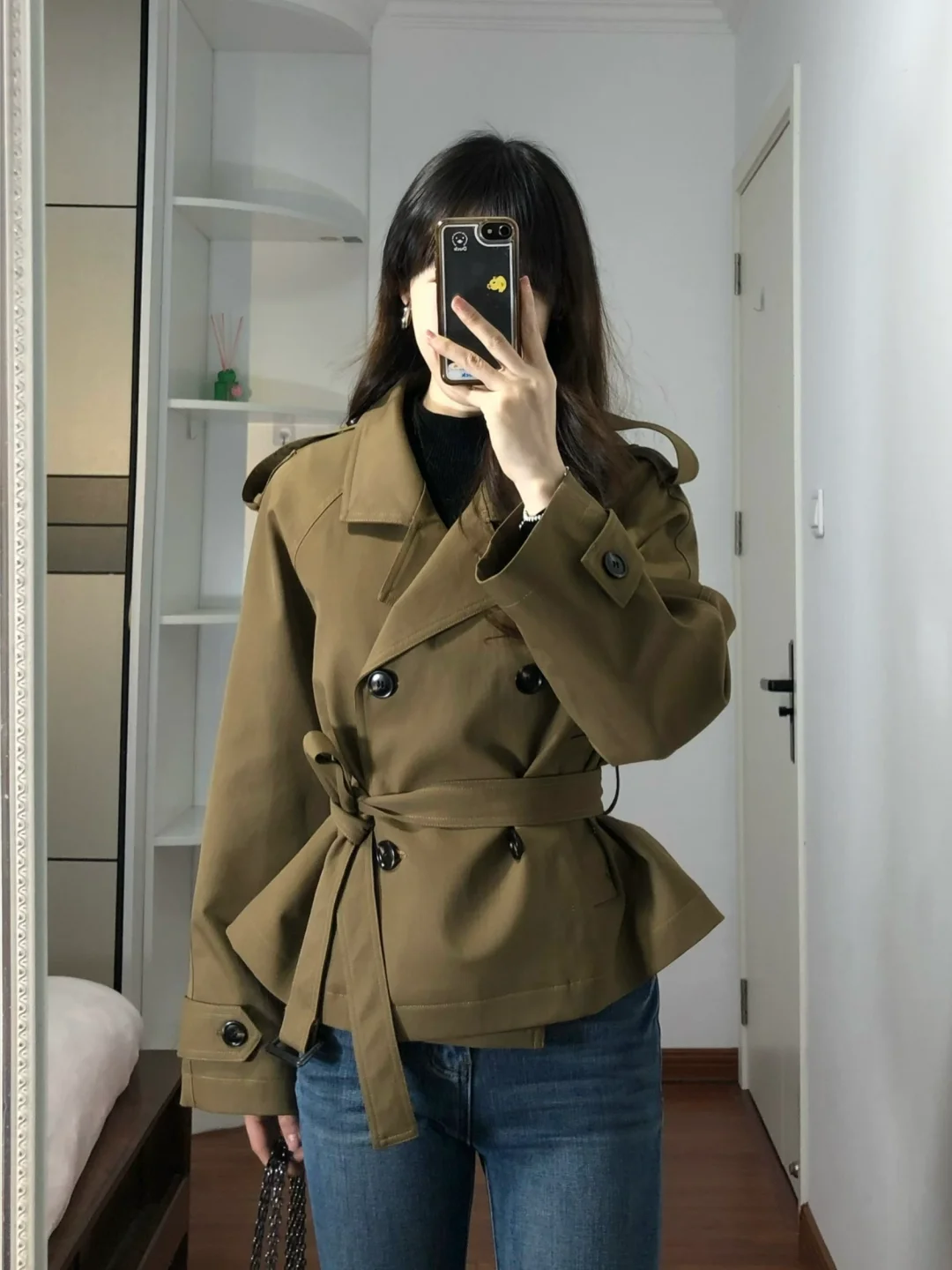 今年第一件短款风衣