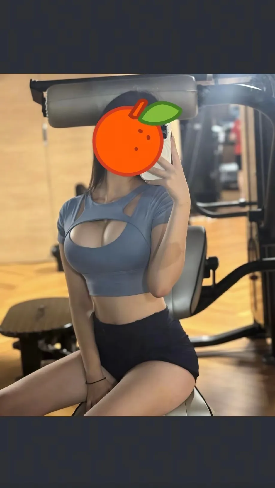 健身房里的美女姐姐火辣劲爆，丰满的身材才性感😍，哪个男人看了不喜欢😍！