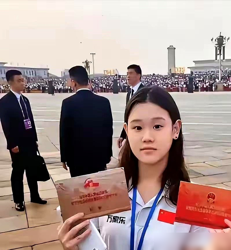 结婚必须财产公证！奥运冠军张家齐，彻底扯下了无数人的遮羞布。
公开谈择偶，她没一句废话，要帅，条件不能比自己差，最绝的是，婚前必须做财产公证。
纵观体坛，吴敏霞嫁初恋，何姿找大叔，别人都在找感情依靠，张家齐只要绝对的势均力敌。
不扶贫，不攀附。她连退路都算好了，趁父母年轻赶紧生娃，丢给老人带，