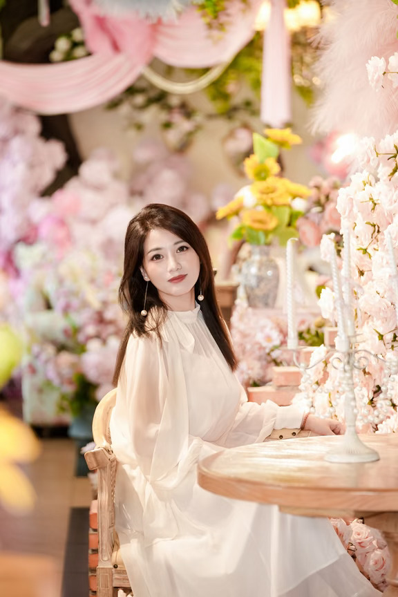 到底是谁说车友聚会只能露营的……