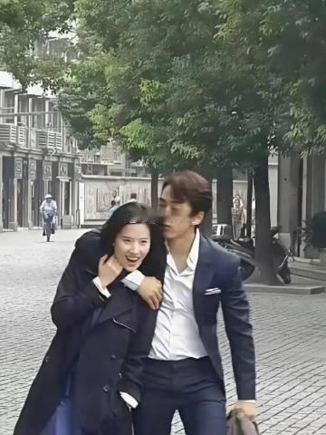 刘亦菲跟宋承宪当年，谁看了不得嗑出一脸姨母笑