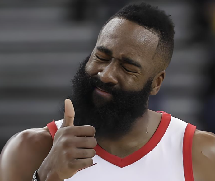 官宣，2分钟7次漏判，这NBA演都不演了！ 今天NBA官方公布了骑士和...