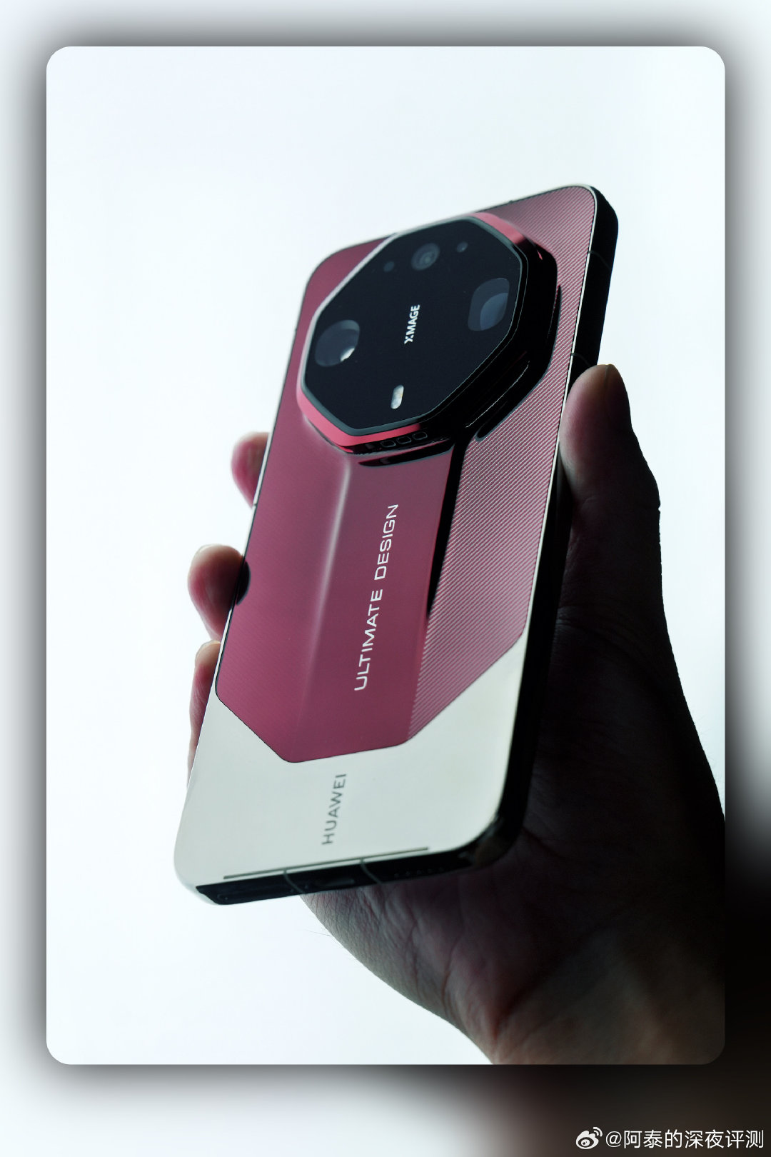 质感太棒了，艺术品！ 

HUAWEI Mate 90 RS ULTIMATE DESIGN ​