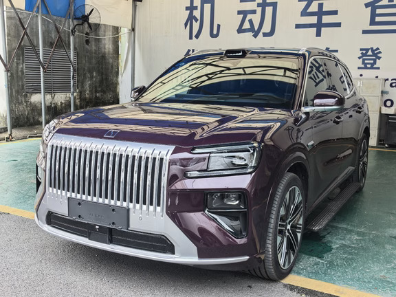 个人户急出26款极氪8X UItra+70度电池，配置看图二，安全行驶260公里全车原版原漆，26年4月出厂 8月上牌一手车！#极氪 #极氪8X #二手车 #准新车